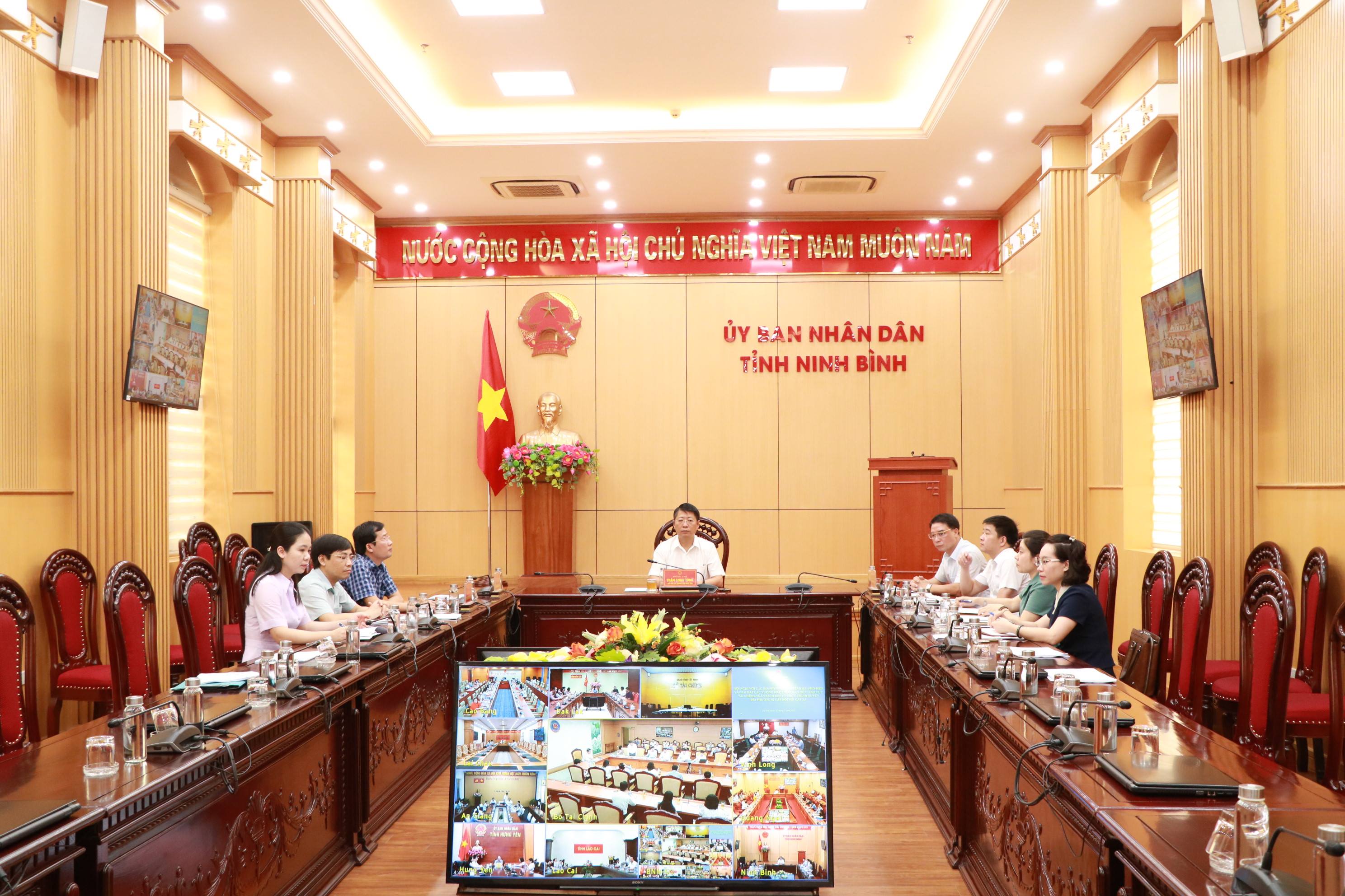 Hội nghị trực tuyến trao đổi về hướng dẫn triển khai các công việc liên quan đến lĩnh vực tài chính – ngân sách khi tổ chức chính quyền địa phương 02 cấp đối với cấp xã